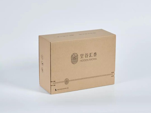 是什么讓這款無火香薰火遍全網？是香氣，更是外露的東方美學意境！